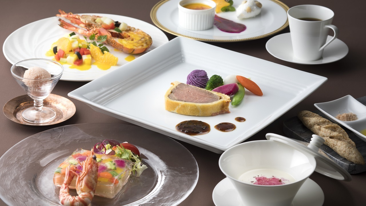 ダイニングルーム センスの施設画像1