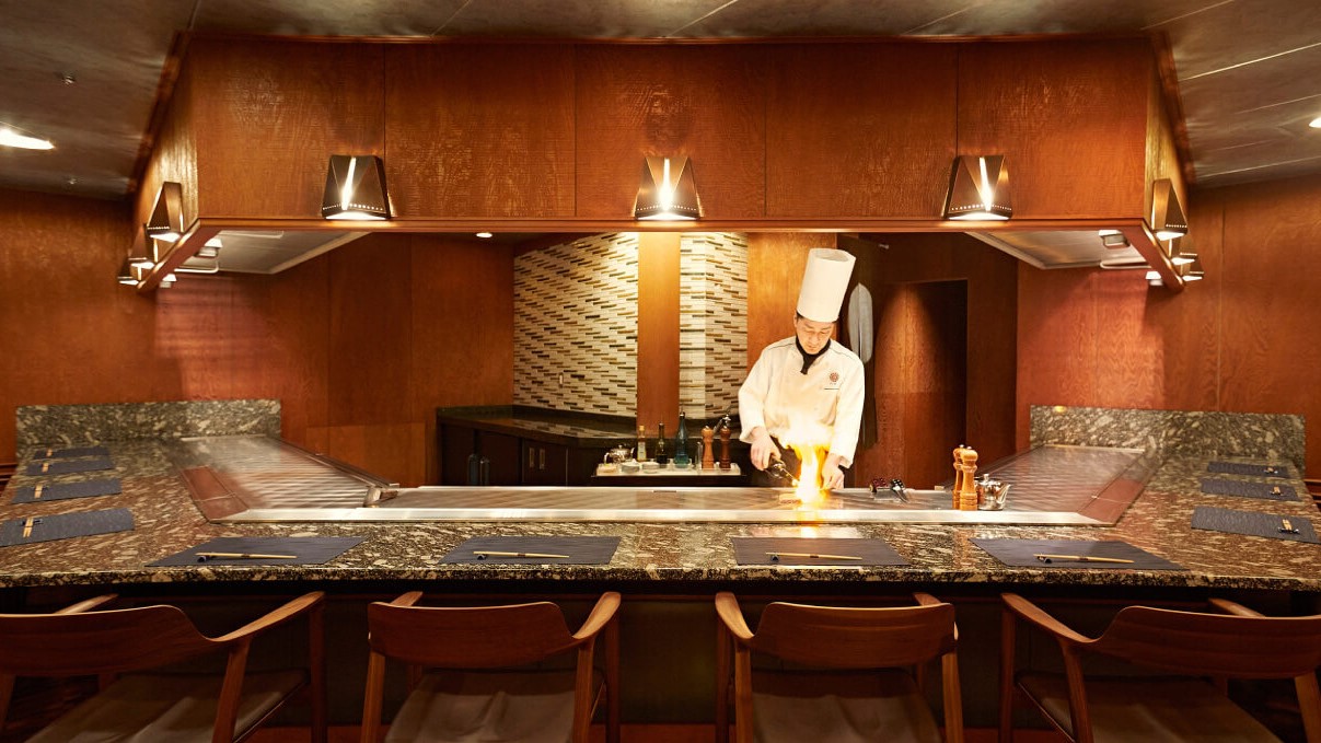 鉄板焼きレストラン 「山吹」の施設画像1