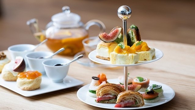 六甲山サイレンスリゾート カフェテリアの施設画像1