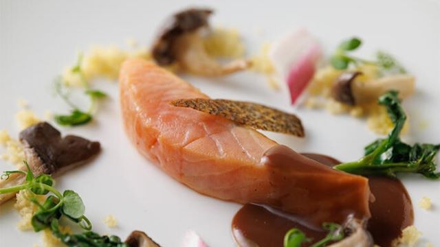 THE DINING シノワ 唐紅花&鉄板フレンチ蒔絵/浅草ビューホテルの施設画像1