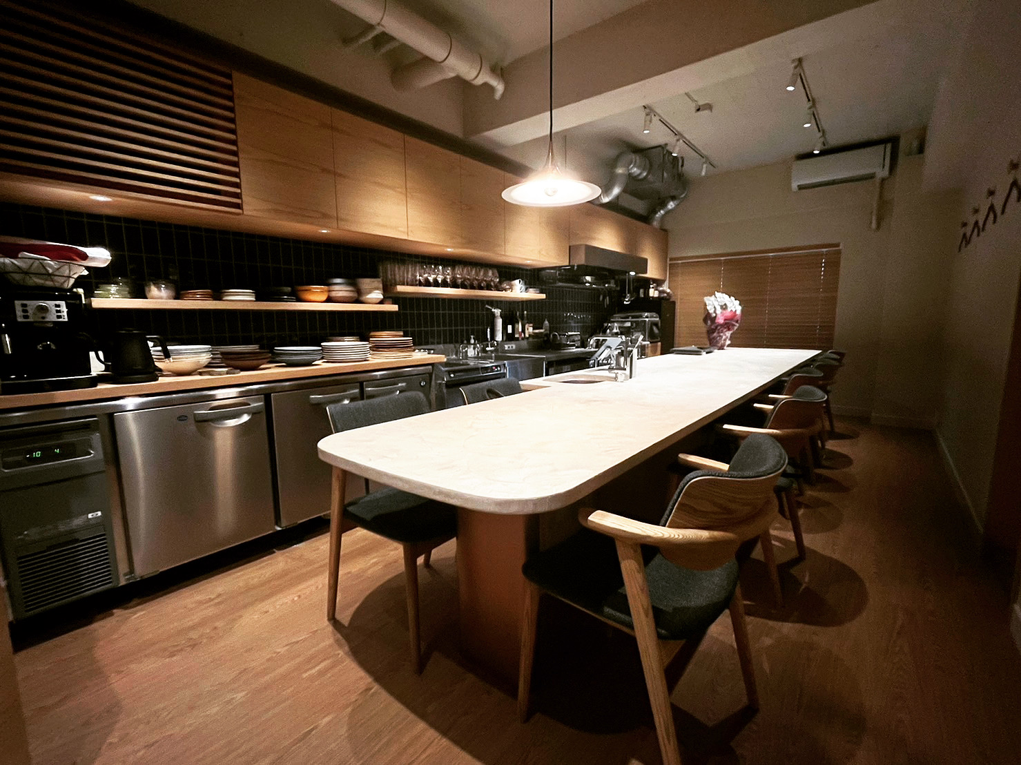 Caline(カリーヌ)」(渋谷区-レストラン-〒150-0047)の地図/アクセス/地点情報 - NAVITIME