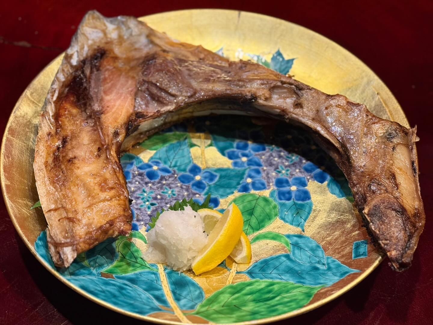 鮪と鮮魚とおでんと國酒 河内屋 変態店の施設画像1