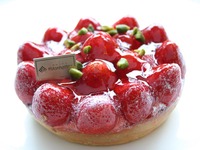 いちごのタルト【1～5月の期間限定】　5号（直径15㎝） 4～5名様