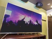 75インチ大型モニタールーム