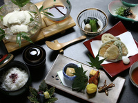 【夏季限定】竹盤冰鎮朧豆腐配鮮腐竹