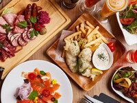 《Beer Bar Course》