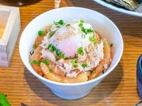 甘海老とズワイガニのユッケ丼