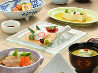 [August] Lunch Kaiseki ""