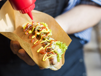 ◉Mountain Man Hot Dog Plate (Elementary school students and younger only)