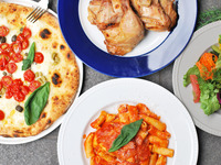 【TOGO】【ファミリーセット】選べるPIZZA&選べるPASTA チキンコンフィFULL+サラダ(3~4名様)