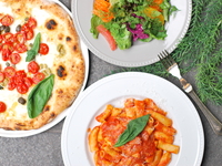 【TOGO】【ペアセット】選べるピッツァ&選べるパスタ+サラダ(2~3名様)