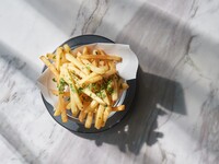 【TAKEAWAY】 herbed french fries