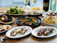 【CASUAL PLAN】120分飲み放題！前菜からポテトやパスタが楽しめるお手軽プラン