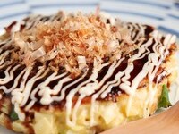 [大皿シェアコース]　焼物、お魚とお肉のWメイン、お好み焼きor焼きそばなど全５品