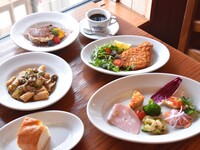 [VENEZIA CORSO] Share-style large plate course with plenty of options for pasta and main course (6 dishes, 14 dishes in total)