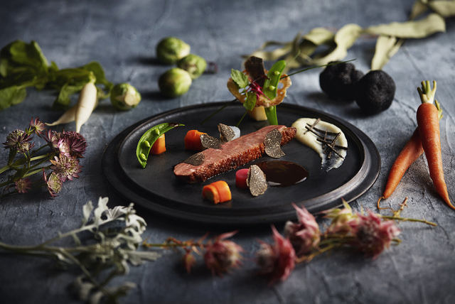 Les Quatre Saisons - Restaurant Guide - TableCheck