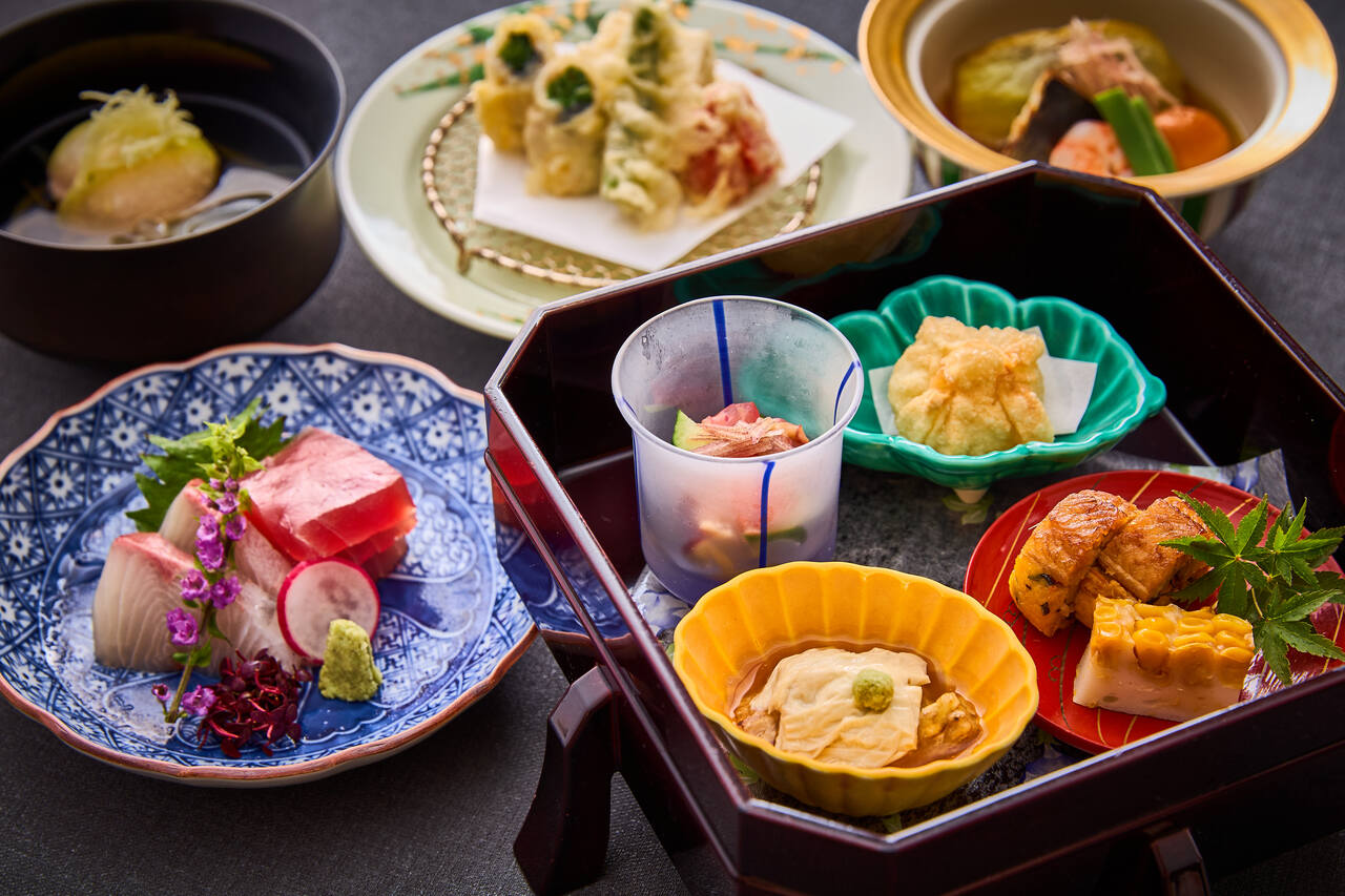 日本料理 花むさし - 四季彩茶寮 旬香 - ホテルメトロポリタン 東京