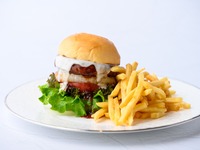 V2 Plant-Based Veggie Burger (Beef Flavor) 