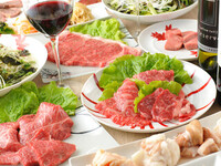 【プレミアムコース　税込5500円】上タン、カルビ、ロース、ハラミ、熟成和牛特選部位4種盛り他（全13品）