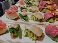 お席のみ予約（前菜盛り合わせ付き）