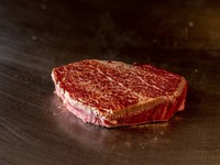 ②Award winning beef course fillet 120g