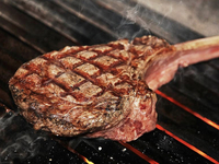 [6/26 (Fri)–28 (Sun)] North America BBQ Festival! [Only 2 servings per day: extra-large Tomahawk steaks] Advance reservations required