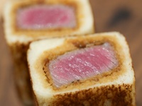 【お土産】和牛フィレのロールカツサンド