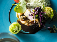 [Christmas dinner course]