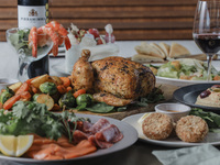 《Delivery》TYSONS CHRISTMAS HOME FEAST PACKAGE