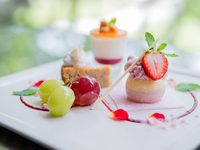 Lunchtime: Change to dessert platter