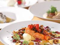 1ドリンク付き！カジュアルに楽しむ「LUCE」コース￥4,880▶￥4,500