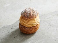 Chou Caramel (About 6cm)