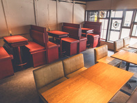 2階席【7~10名様】お席のみのご予約　【11名様以上＆貸し切りも電話にてお受けできます】 