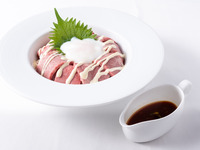 Premium roast beef bowl