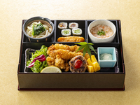 "Special Children's Meal" A special set (lunch) popular with children, including chawanmushi and hamburger steak