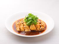 【アラカルト】2.よだれ鶏　中盆