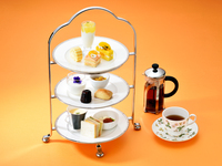 アフタヌーンティーセット+スパークリングワイン付