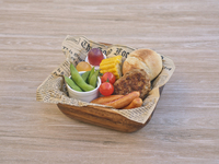 お子様はこちら！キッズBBQ！ 1,800円(税込)　2時間飲み放題付