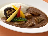 ②Portopia Hotel specialty dish: Japanese black beef curry 