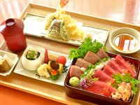 [Lunch: Bluefin tuna boxed rice set meal]