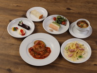 カジュアルランチコース¥3278【土日祝11:00】