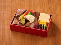 赤城和牛ステーキ重