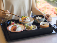 沖縄松花堂弁当