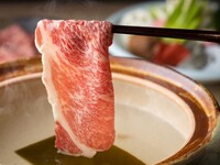 【抹茶・お土産付き】贅沢三昧コース（ずわい蟹、和牛サーロイン、厳選豚肉）＊海外からのゲストにも  