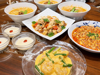 《3名様からホール席》名物！担々麺入りビジネスランチコース［税込2,980円］