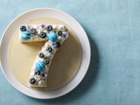 ＜乾杯酒 + ナンバーケーキ（＋1桁4,000円/＋2桁8,000円）＞【椿】前菜＋オマール海老と鮮魚＆精選国産牛の食べ比べランチ（平日）