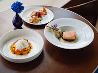 【Online Special】 3 lunch courses your choice of items with a glass of sparkling wine 