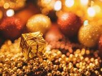 【乾杯シャンパン付クリスマス限定】和牛の前菜、特選焼き肉からしゃぶしゃぶにシャトーブリアン、最後に名物すき焼きまで2025年を締めくくるクリスマス限定コース