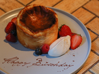 Basque style cheese cake for 2 people/9cm