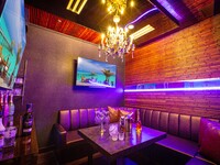 【ルームのみ予約】モディス Lルーム（ソファー）［推奨6名（最大8名）］